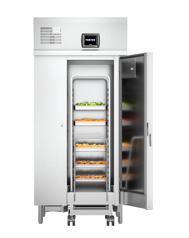 RBCT20/60: 60kg /20kg Roll In Blast Chiller and Freezer Cabinet